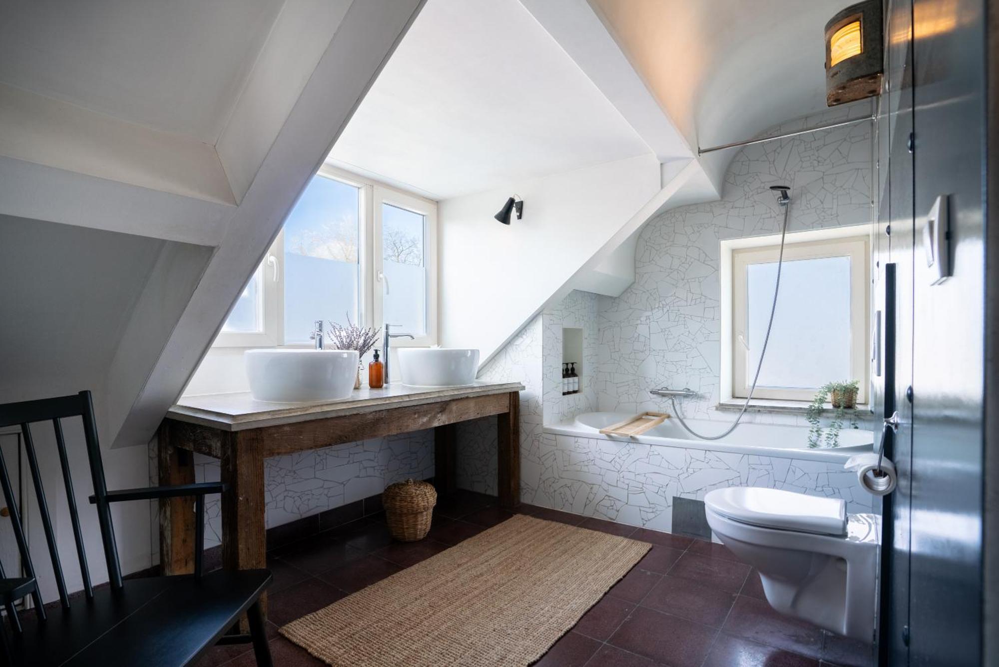 Maas Suites - The French House ลานาเคน ภายนอก รูปภาพ